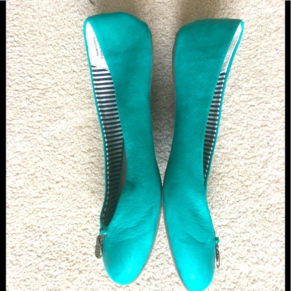 Cute flats - Picture 2 of 7